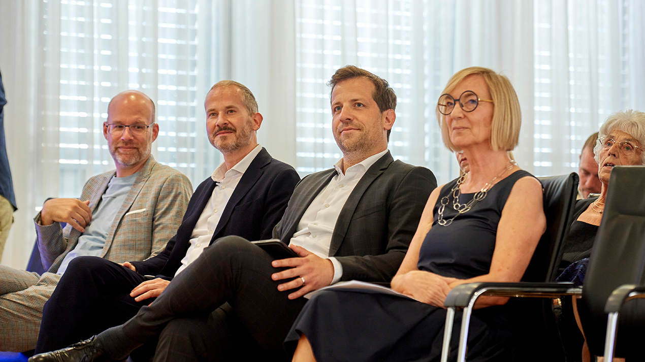 Jens Egler, Gregor Ade, Nino Haase und Prof. Dr. Susanne Weissman bei der Preisverleihung