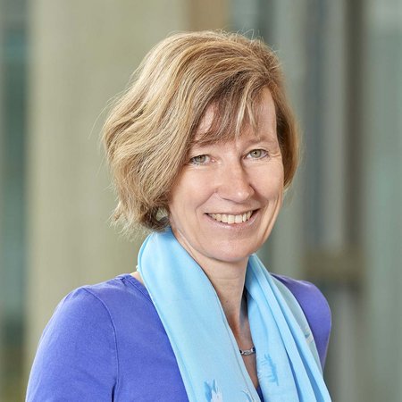 Prof Dr. Britta Rathje